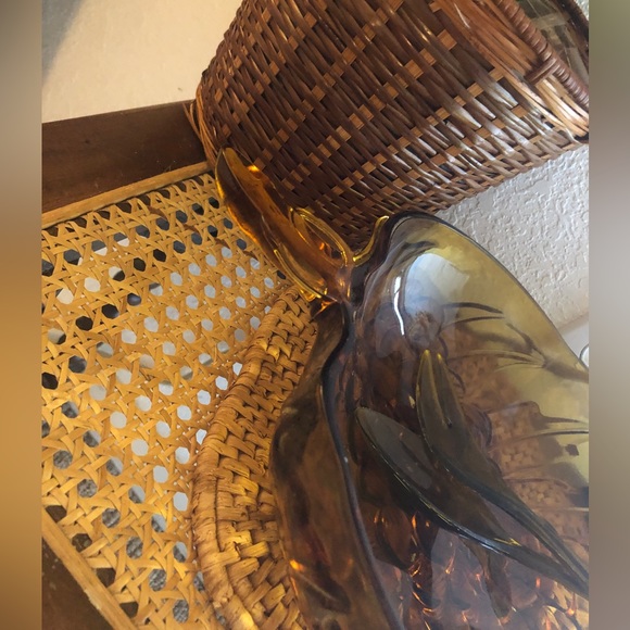 Indiana Glass Amber Grape Sala/Serving Bowl w/Lucite Tongs Retro - Picture 14 of 16